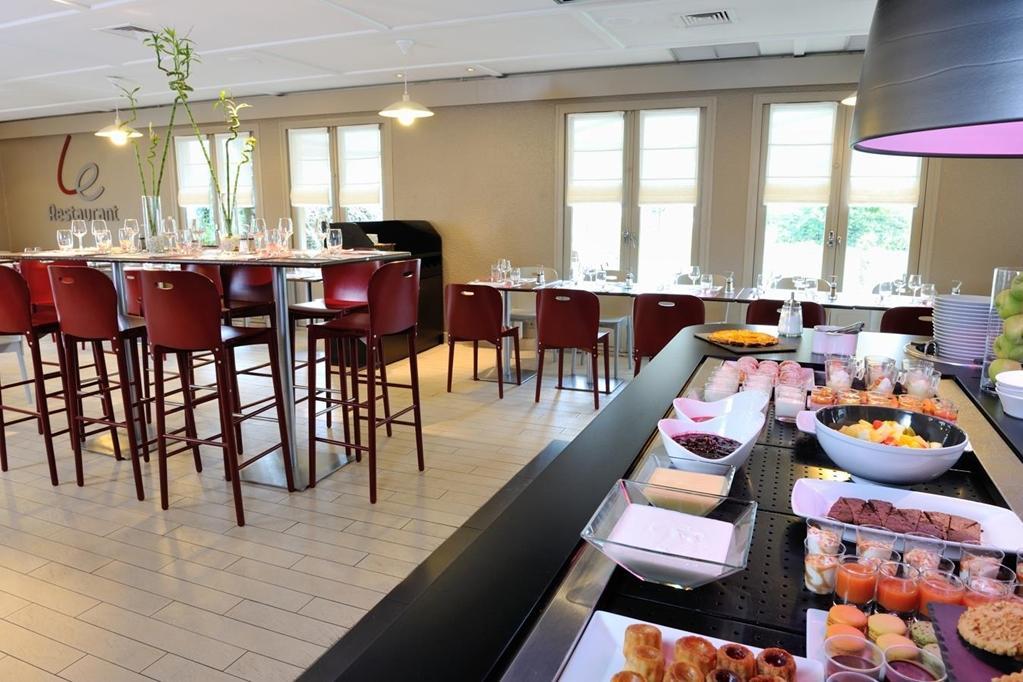 Campanile Saintes Hotel Kültér fotó