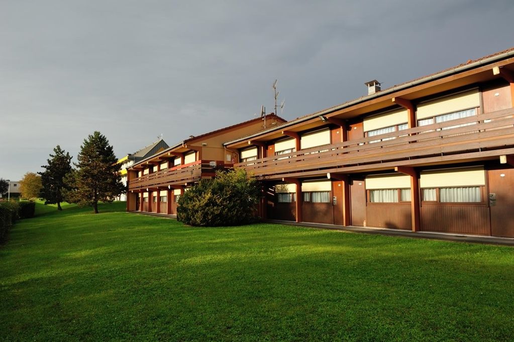 Campanile Saintes Hotel Kültér fotó